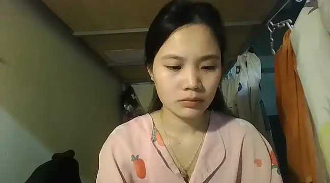 Snapshot of Be-MyMy chatting on March 16, 11:27 am Be-MyMy online show from March 16, 11:27 am