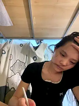 Snapshot of Be-MyMy chatting on September 23, 3:15 pm Be-MyMy online show from September 23, 3:15 pm