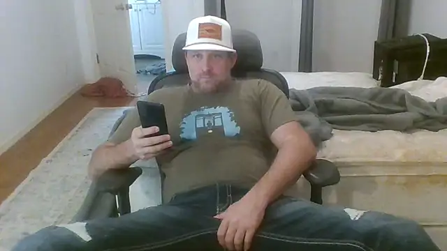 poundyouout69 online show from March 13, 8:54 pm