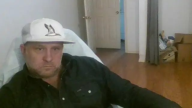 poundyouout69 online show from November 27, 1:57 pm