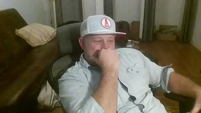 poundyouout69 online show from February 21, 4:35 am