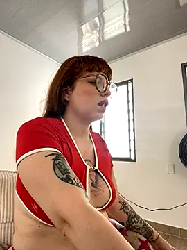 Snapshot of sophia_goth chatting on September 24, 7:39 pm sophia goth online show from September 24, 7:39 pm