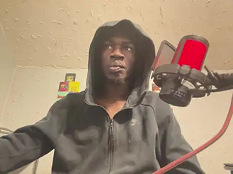 Snapshot of JasperBlaxx chatting on March 25, 7:03 am JasperBlaxx online show from March 25, 7:03 am