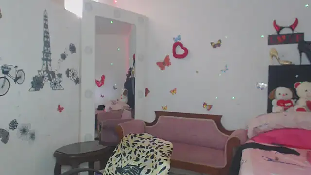 brigitht online show from April 15, 9:37 pm