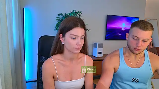 Jony and Jessica online show from June 20, 5:43 am