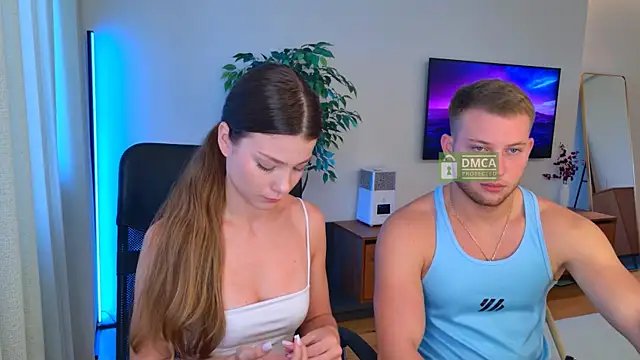 Jony and Jessica online show from July 15, 5:23 am