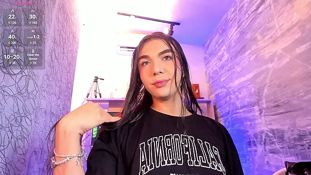 saracaball  online show from February 9, 3:10 am