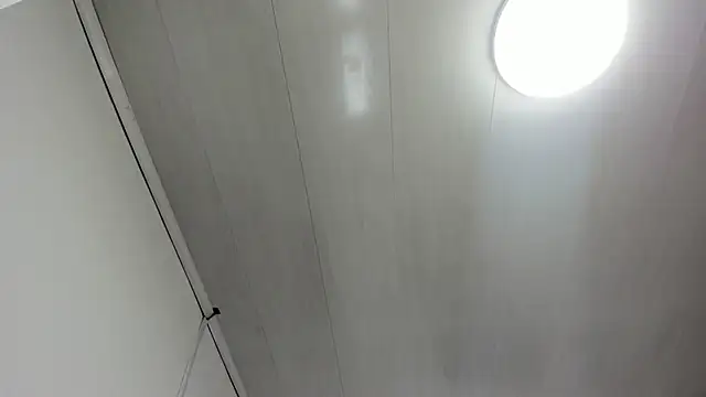 Cherllynn online show from January 8, 3:25 pm