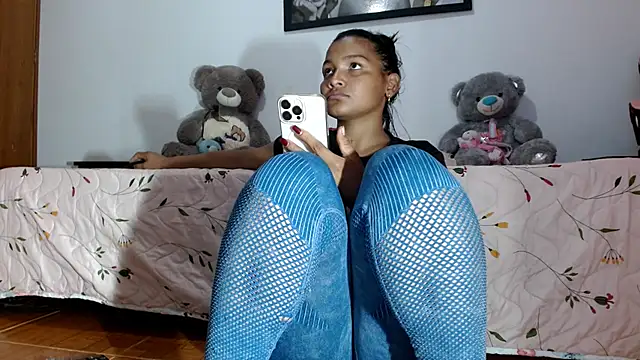 camilavagina24 online show from March 10, 12:43 pm