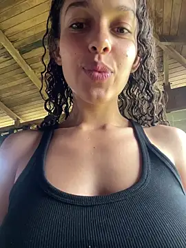 Snapshot of Rati_Curly chatting on February 11, 2:44 pm Rati Curly online show from February 11, 2:44 pm