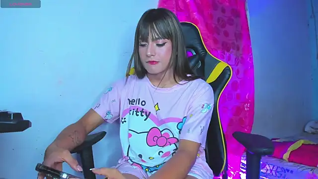 Snapshot of Dallia_Park chatting on March 5, 10:21 pm Dallia Park online show from March 5, 10:21 pm