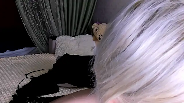 Sweeet Barbie online show from February 1, 4:05 pm