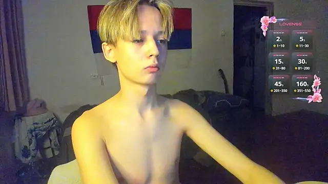 Snapshot of Vampirella_GS chatting on April 3, 6:17 pm Vampirella GS online show from April 3, 6:17 pm