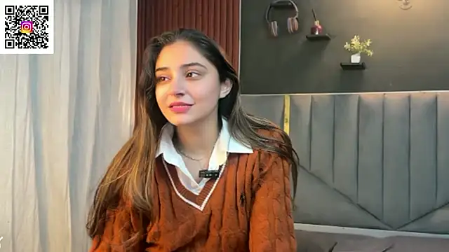 demieliss online show from November 29, 6:33 pm