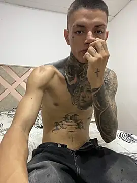 Herem369 online show from February 7, 10:13 pm