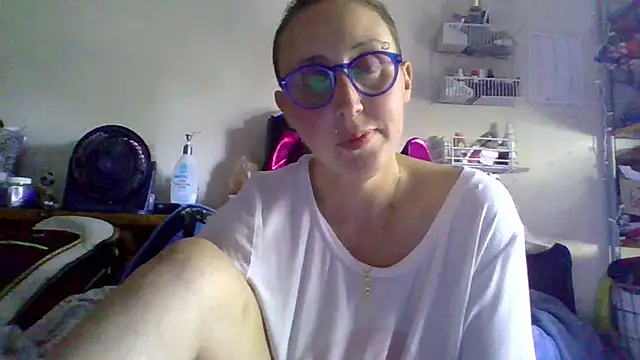 AstridFalk23 online show from October 6, 5:43 pm