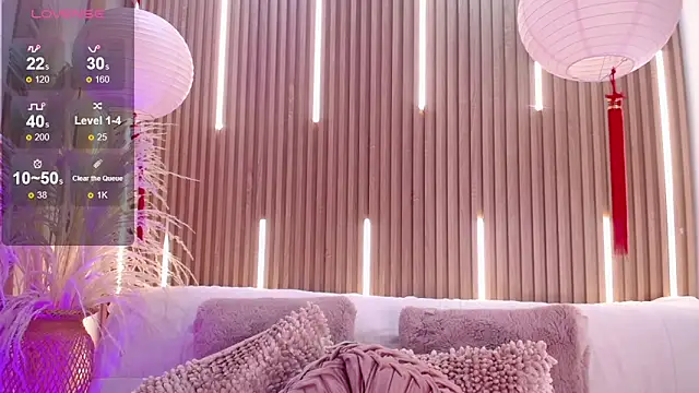 Tayzon Foxxx online show from March 8, 8:23 pm