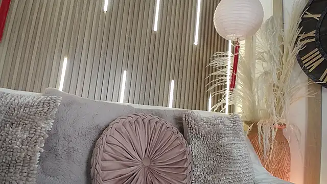 Tayzon Foxxx online show from April 9, 8:25 pm