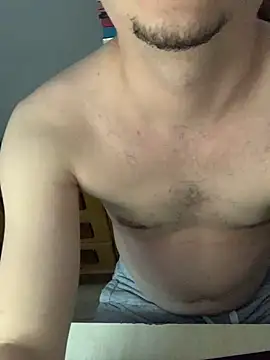 Erenn34 online show from May 5, 10:07 pm