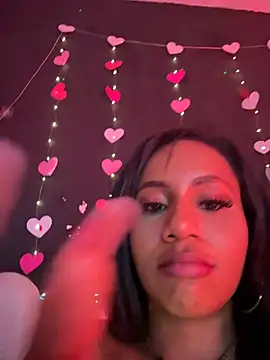 AlisonHoot69 online show from February 13, 12:34 pm