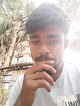 Snapshot of indianKrish2 chatting on February 12, 5:26 am indianKrish2 online show from February 12, 5:26 am