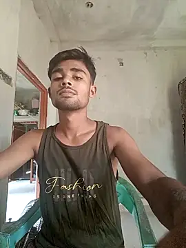 Snapshot of indianKrish2 chatting on October 14, 4:13 am indianKrish2 online show from October 14, 4:13 am