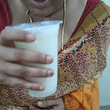 Snapshot of Telugu_Romanticteacher chatting on April 19, 5:12 pm Telugu Romanticteacher online show from April 19, 5:12 pm
