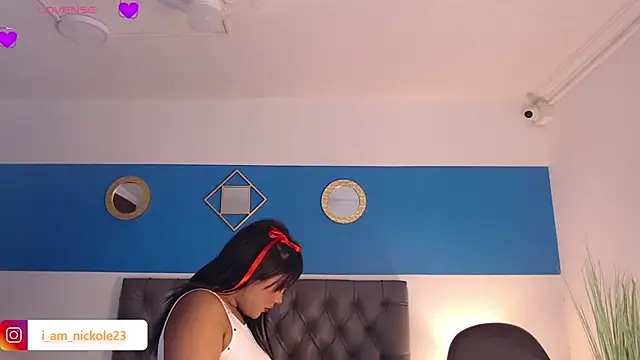 Snapshot of nicky_peyton chatting on March 9, 3:54 am nicky peyton online show from March 9, 3:54 am