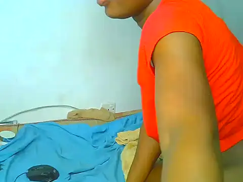 Snapshot of ebonyangie chatting on February 16, 9:05 am ebonyangie online show from February 16, 9:05 am