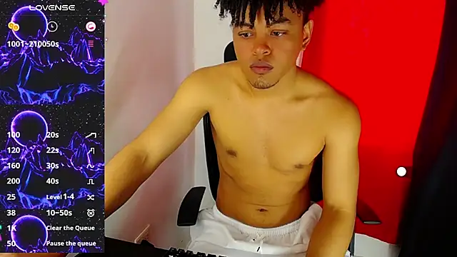 Snapshot of Ares_ttoter chatting on January 11, 4:36 pm Ares ttoter online show from January 11, 4:36 pm