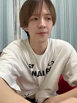 yuuuuma578 online show from November 18, 5:34 am