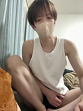yuuuuma578 online show from May 24, 2:33 pm