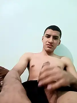 Snapshot of Rogersmit2 chatting on April 23, 3:52 am Rogersmit2 online show from April 23, 3:52 am