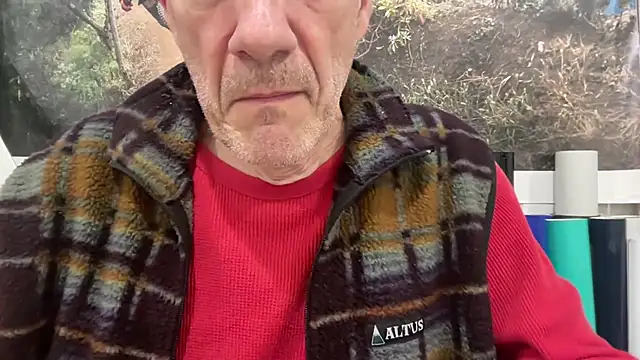 Snapshot of tauromolo chatting on March 4, 2:17 am tauromolo online show from March 4, 2:17 am