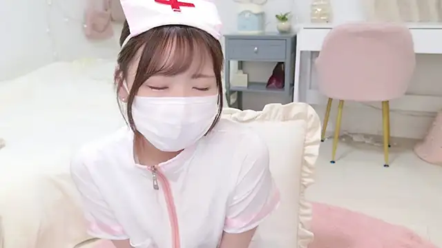 Snapshot of Sayuringo_ chatting on February 18, 5:21 pm Sayuringo  online show from February 18, 5:21 pm