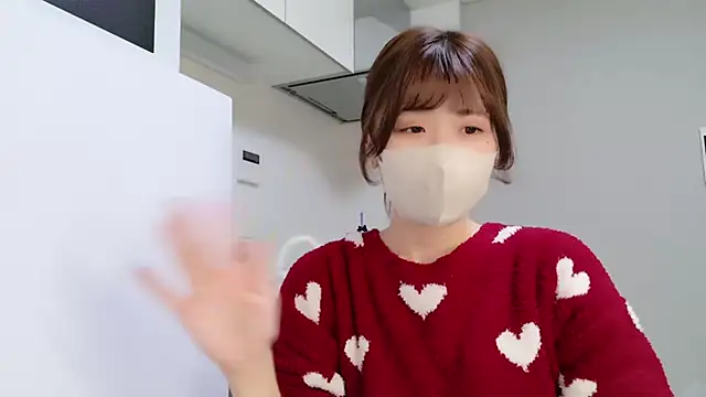 Snapshot of Sayuringo_ chatting on February 15, 3:36 am Sayuringo online show from February 15, 3:36 am