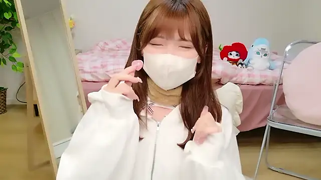 Snapshot of Sayuringo_ chatting on June 30, 1:23 pm Sayuringo online show from June 30, 1:23 pm