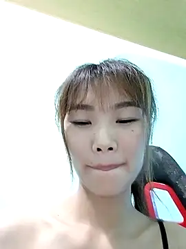 Snapshot of Lonalysexy chatting on May 11, 2:39 am Lonalysexy online show from May 11, 2:39 am