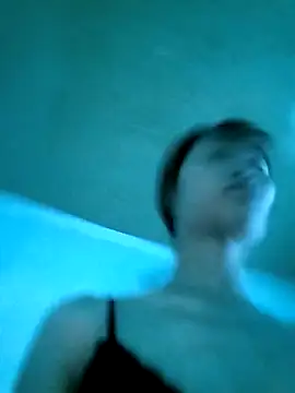 Snapshot of Lonalysexy chatting on May 12, 1:36 am Lonalysexy online show from May 12, 1:36 am