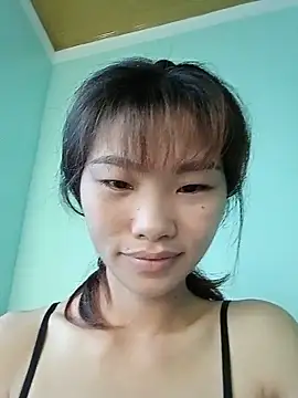 Snapshot of Lonalysexy chatting on May 22, 11:43 pm Lonalysexy online show from May 22, 11:43 pm