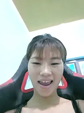 Snapshot of Lonalysexy chatting on May 23, 10:36 pm Lonalysexy online show from May 23, 10:36 pm