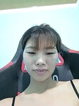 Snapshot of Lonalysexy chatting on May 25, 12:49 am Lonalysexy online show from May 25, 12:49 am