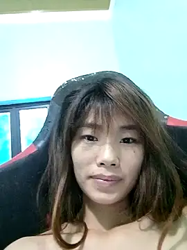 Snapshot of Lonalysexy chatting on July 1, 2:35 am Lonalysexy online show from July 1, 2:35 am