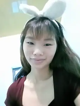 Snapshot of Lonalysexy chatting on July 12, 12:01 am Lonalysexy online show from July 12, 12:01 am