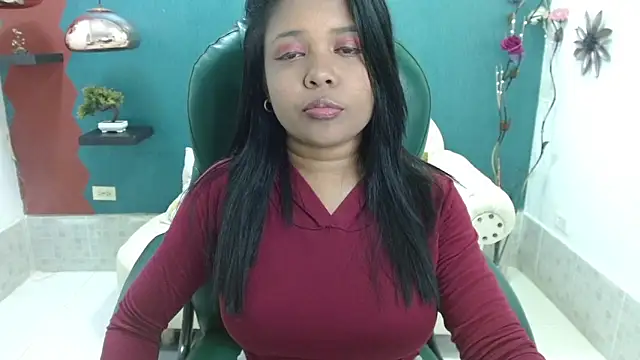 Snapshot of Melikasweetz chatting on December 22, 5:42 pm Melikasweetz online show from December 22, 5:42 pm