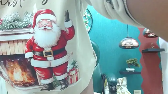 Snapshot of Melikasweetz chatting on December 24, 8:49 pm Melikasweetz online show from December 24, 8:49 pm