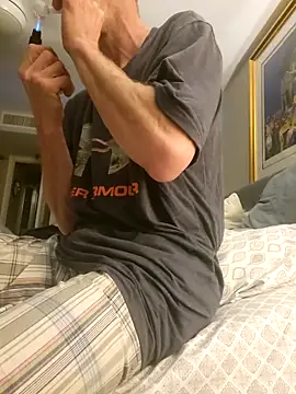 Snapshot of BigDDave6979 chatting on March 8, 5:54 pm BigDDave6979 online show from March 8, 5:54 pm