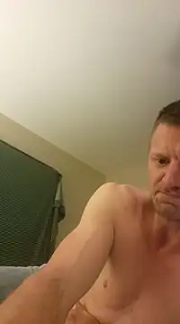 Snapshot of BigDDave6979 chatting on March 10, 3:01 am BigDDave6979 online show from March 10, 3:01 am