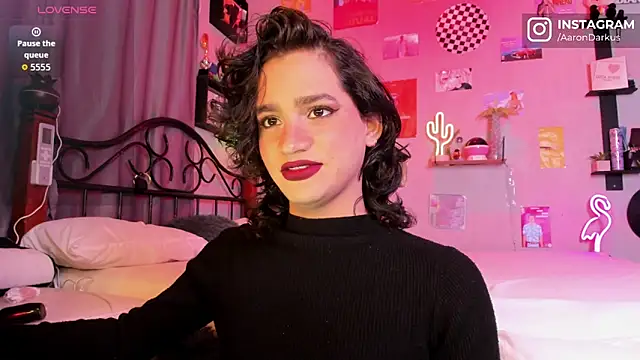 Aaron Darkus online show from March 3, 1:12 am