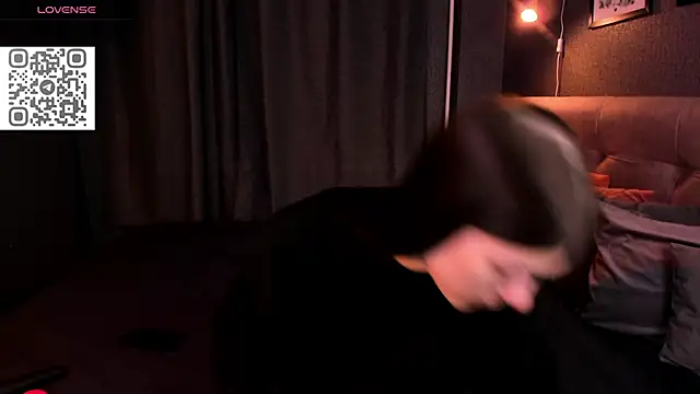 Snapshot of toooyour chatting on November 6, 10:10 pm toooyour online show from November 6, 10:10 pm